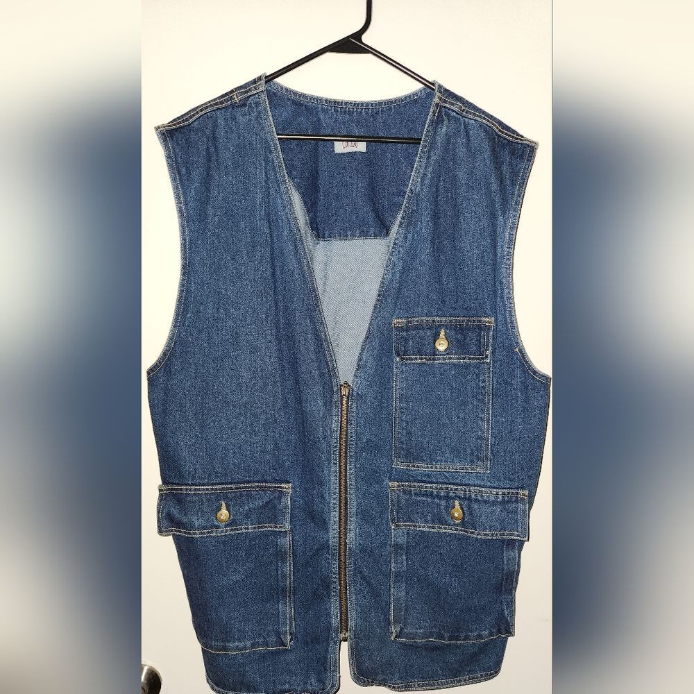 Vintage Code Zero Denim Vest size Large (Oversized) fits more like an XL imo